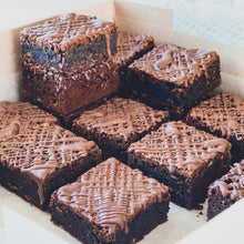 Load image into Gallery viewer, Double Chocolate Brownies
